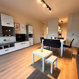 Appartamento Lungomare-spiaggia Residenz Carinzia - Abissinia Riccione